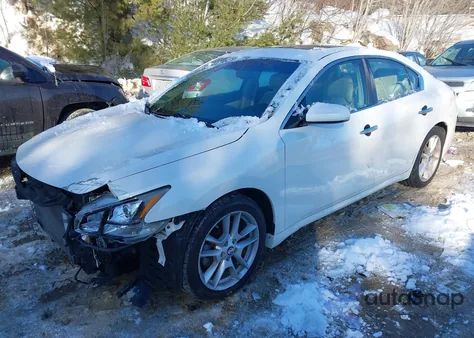 2010 Nissan Maxima 3.5 S from USA, damaged, VIN 1N4AA5AP7AC824996